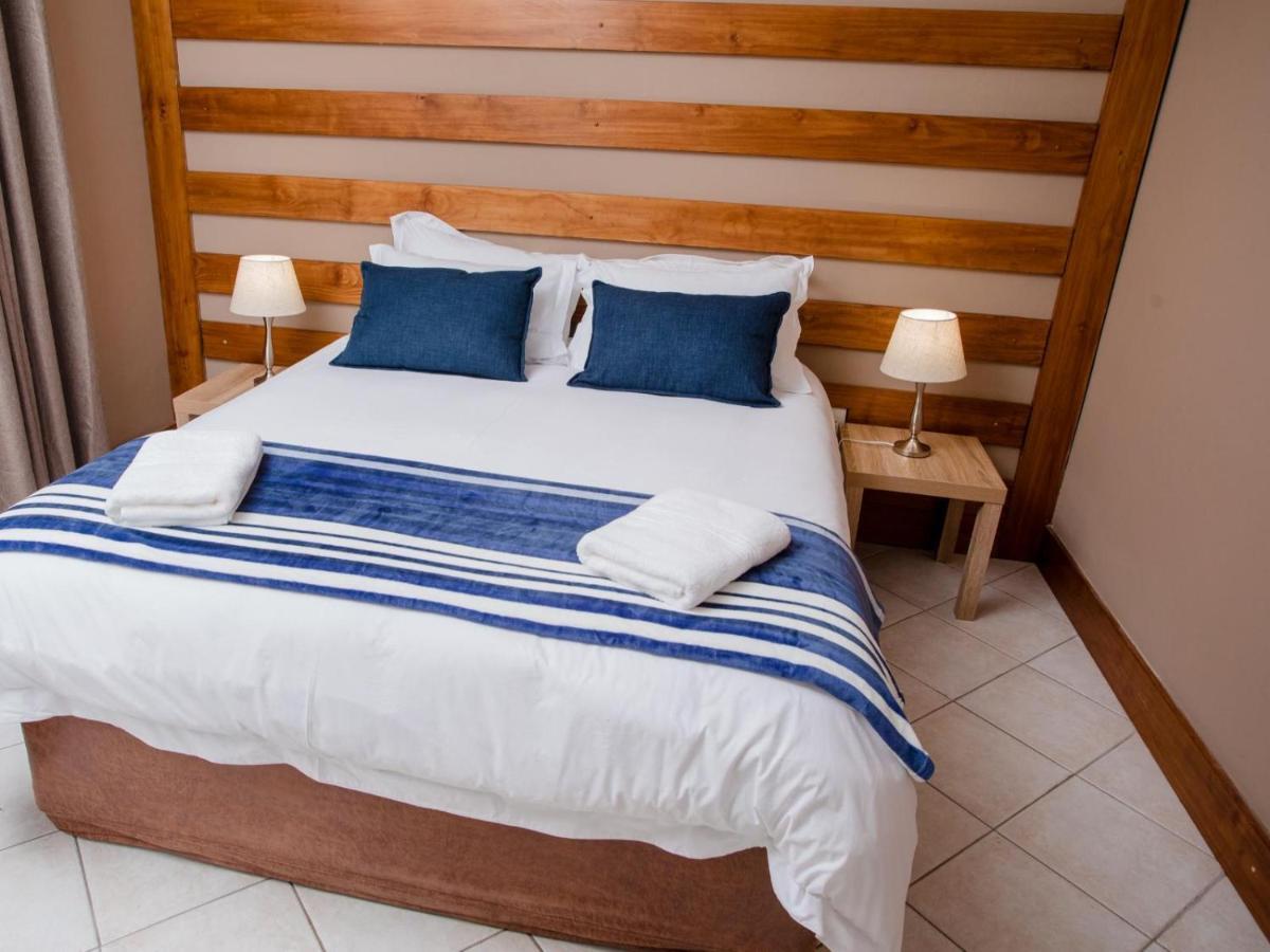 4 Gazelle Guesthouse Mbombela Exterior photo